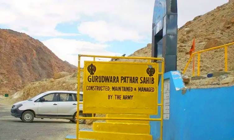 Places to visit in pangong lake